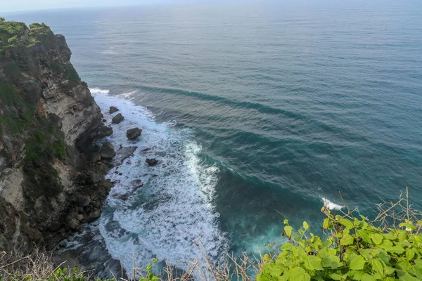 View Uluwatu Cliff Pavilion Blue Sea Bali Indonesia Beautiful Scenery — Stock Photo, Image