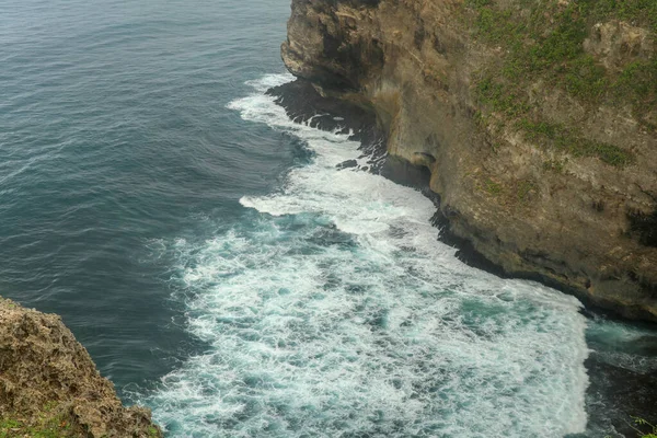 Áttekintés Panoráma Óceán Partján Szikla Naplemente Bali Túlterheltek Jelenet Virág — Stock Fotó