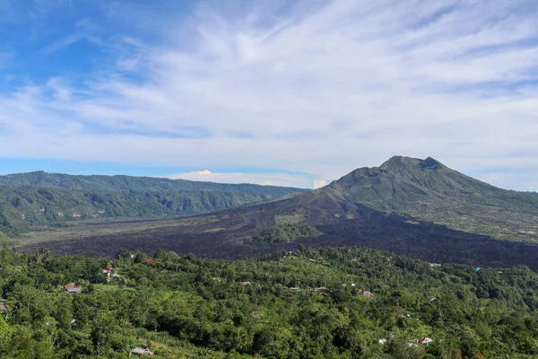 Uma Vista Idílica Para Topo Monte Batur Lago Danau Batur — Fotografia de Stock