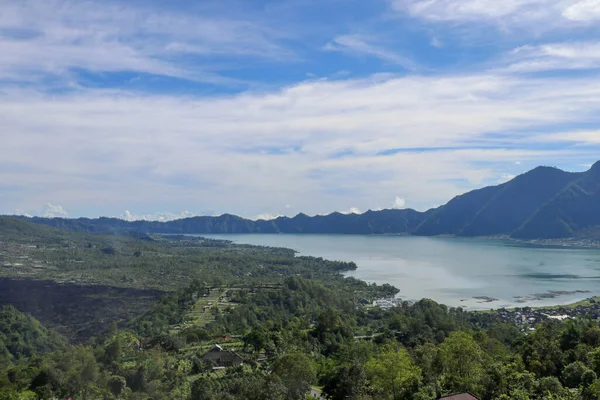 Danau Gunung Kaldera Vulkanik Batur Bawah Gunung Abang Pulau Bali — Stok Foto