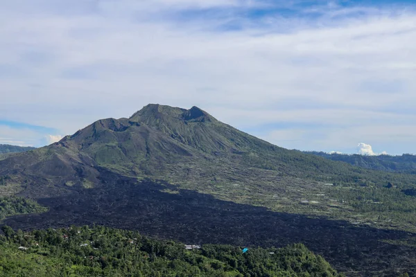 Vulkaanlandschap Met Lavavelden Dennenbos Boerderijen Huizen Hellingen Kintamani Een Dorp — Stockfoto