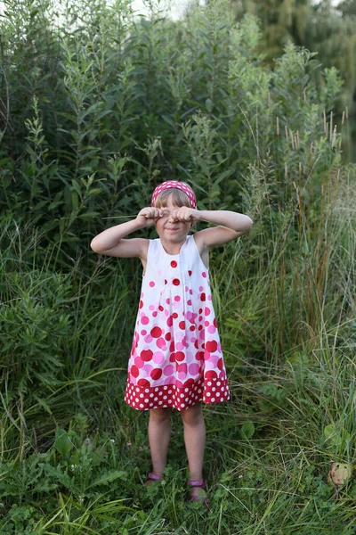 Pretty Girl White Summer Dress Red Pink Polka Dots Standing — Stock Photo, Image