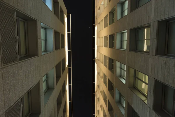 mimari gökyüzü alt görünümü oluşturma