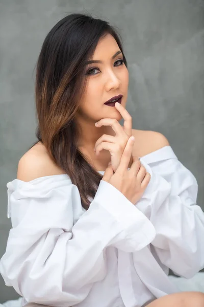 Sexy women in white shirt — Stock Photo, Image