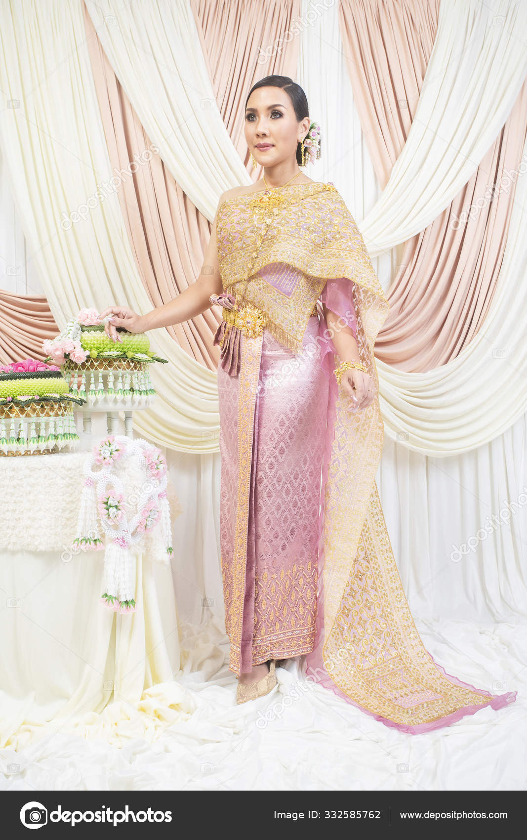 Thai Wedding Dress