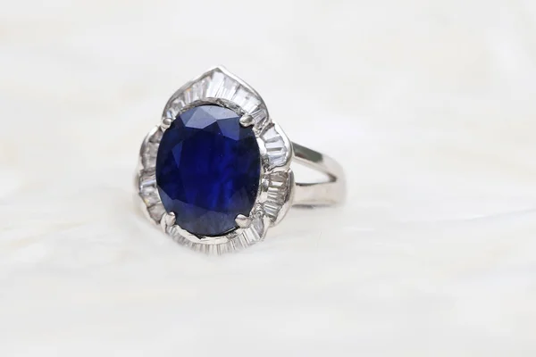 Blue gemstone on silver ring — Stock Photo, Image