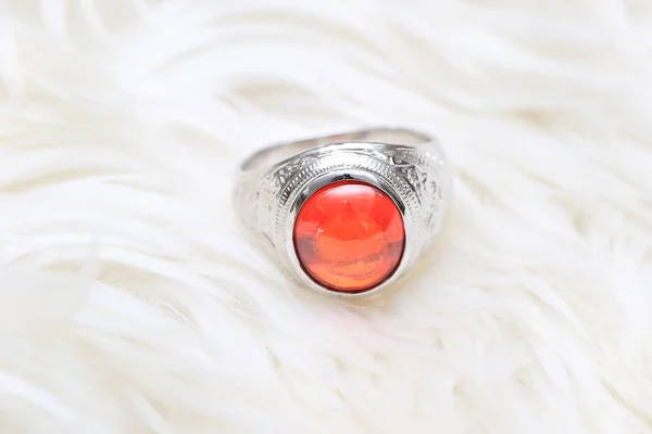 Orange gemstone on silver ring — ストック写真