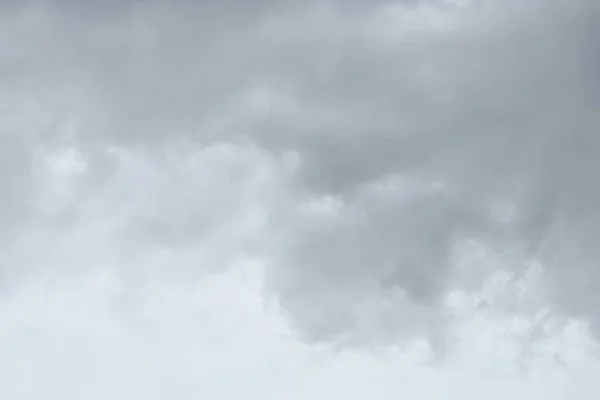 雨 (または雨) 雲の灰色の色の背景 — ストック写真