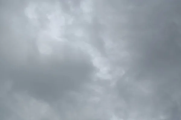 Nube de lluvia (o lluvia), fondo de color gris —  Fotos de Stock