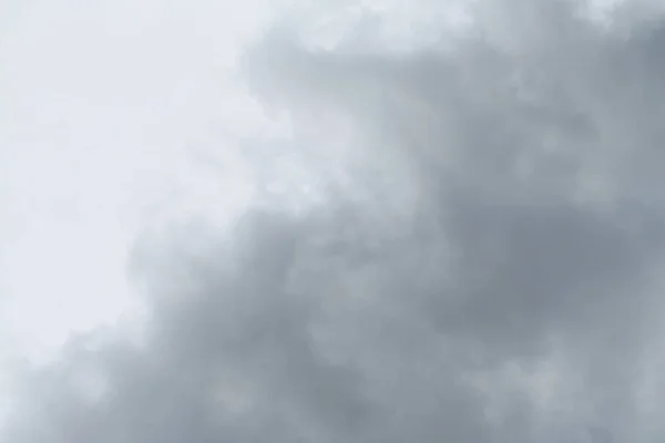 雨 (または雨) 雲の灰色の色の背景 — ストック写真