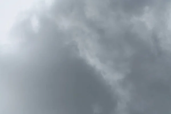 雨 (または雨) 雲の灰色の色の背景 — ストック写真