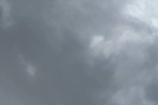 雨 (または雨) 雲の灰色の色の背景 — ストック写真