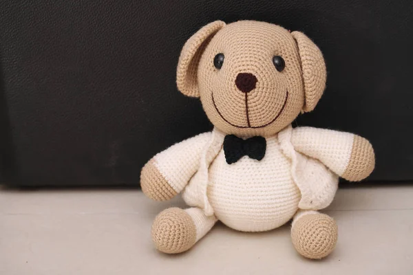 Urso boneca no amor, brinquedo ursos com casamento — Fotografia de Stock