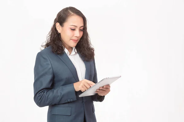 Mooie zakenvrouw en haar werk — Stockfoto