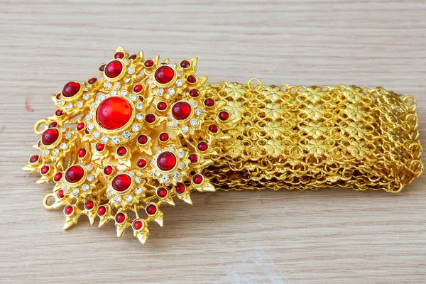 Gold Belt Thai Style Red Gem Diamond — Stock Photo, Image