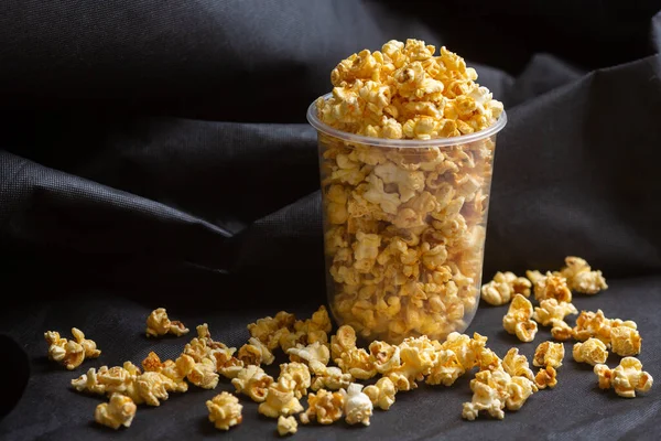 Popcorn Velkém Kbelíku — Stock fotografie