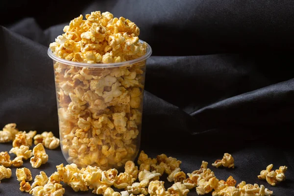 Popcorn Velkém Kbelíku — Stock fotografie