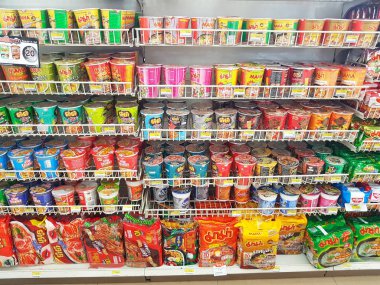 Chiang Rai, Tayland - 28 Kasım: çeşitli marka anlık No