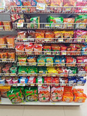 Chiang Rai, Tayland - 28 Kasım: çeşitli marka anlık No