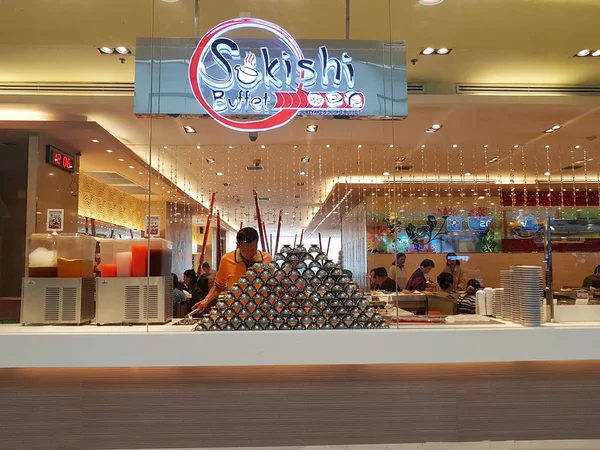 Chiang Rai, Thailand - 2 februari: varuhuset interiör med utsikt sukishi restaurangen på Central Plaza 2 februari 2017 i Chiang rai, Thailand. — Stockfoto
