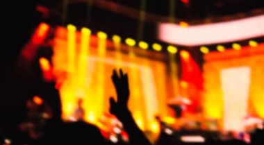 renkli ufuk bulanık konser insanlar kalabalık zam eller arka plan