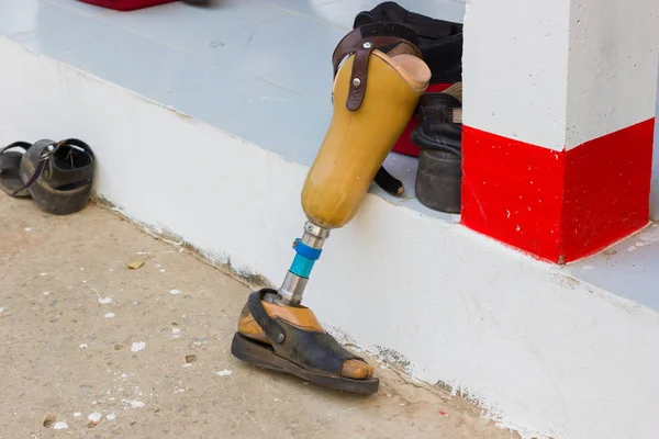 Aluminium prostheses on the ground — Stock Photo, Image