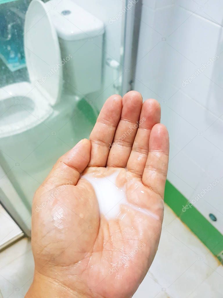 Sperma in der hand