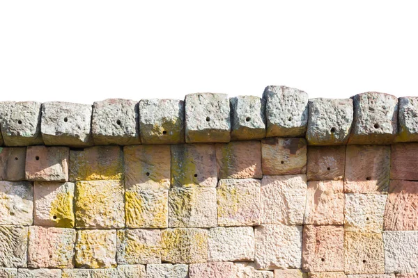 Cerca de piedra arenisca de granito pared aislada sobre fondo blanco — Foto de Stock