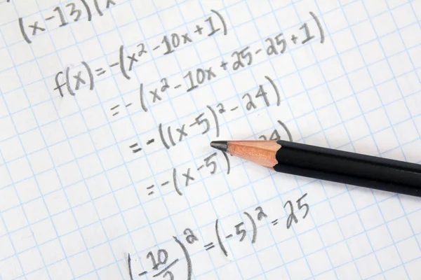 Grafik kağıt üzerinde matematik problemleri