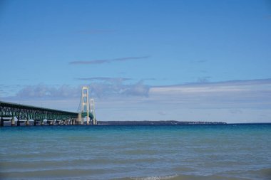 Makana köprü bağlayan Michigan'ın üst ve alt Yarımadası