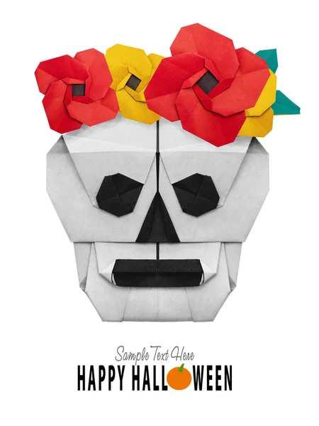 Origami paper skull in flowers — Stock Photo, Image
