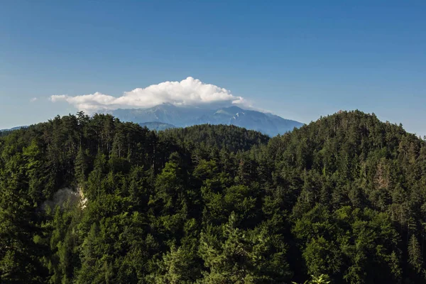 Hermoso paisaje con montañas —  Fotos de Stock