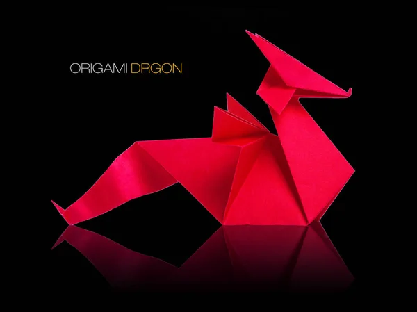 Origami papel rojo dragón —  Fotos de Stock