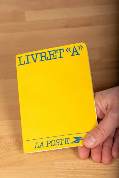 Paris França Janeiro 2020 Livret Laposte Livro Poupança Postal Mão — Fotografia de Stock