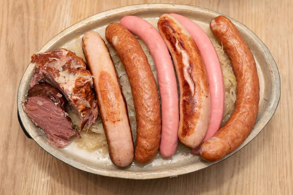 Central and Eastern European cuisines choucroute - sauerkraut wi — Stock Photo, Image