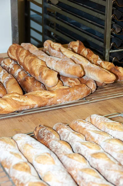 Frisches Baguette Vom Französischen Bäcker — Stockfoto