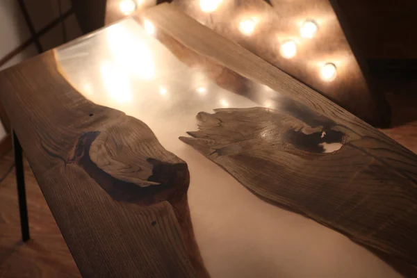 Ahşap ve epoksi tablo ahşap iç yıldız lambalı