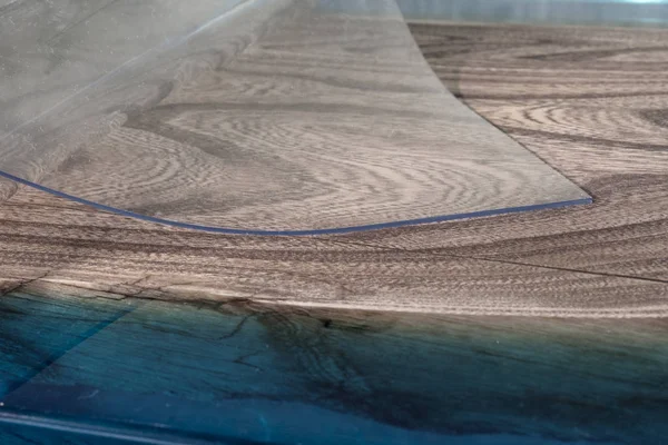 Gövdenin boylam kısmındaki ağaç yapısının resmi