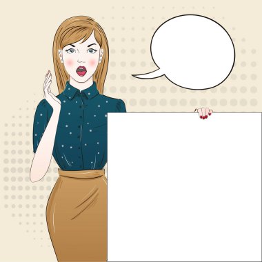 Komik Pop sanat sarı saçlı kadın bluzu beyaz afiş tutar. Vektör çizim.