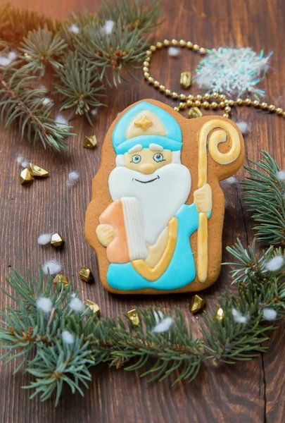 尼古拉斯圣诞姜饼人传统烘烤为假日圣尼古拉斯在乌克兰 比利时 法国和在德国在圣诞节之前 — 图库照片