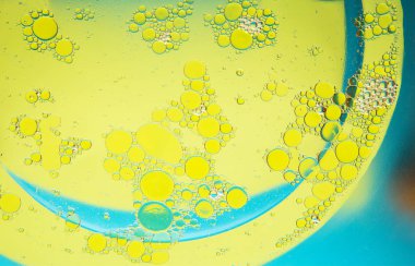 Su sarı arka plan üzerine daireler. Metin için arka plan.