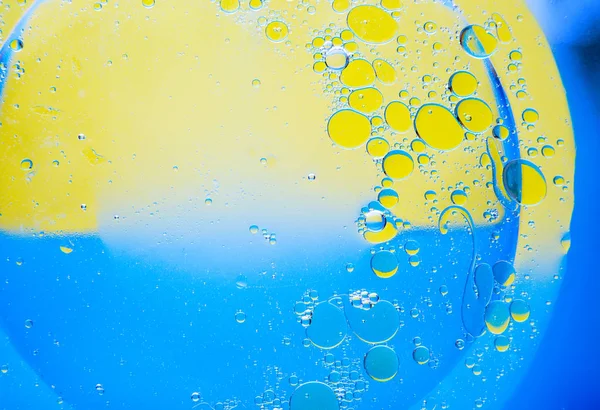 Círculos Aceite Sobre Fondo Azul Agua Amarillo Fondo Abstracto Para —  Fotos de Stock