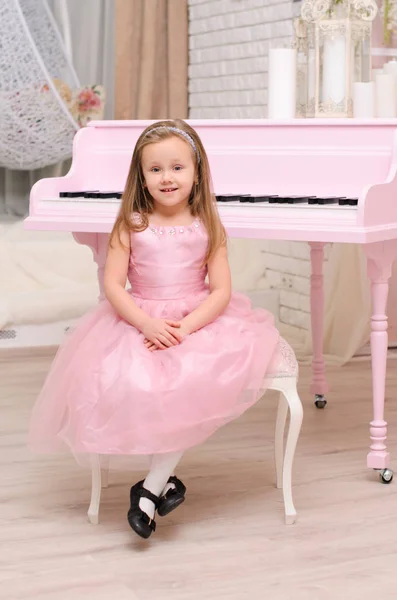 Sitting Little Girl Evening Gown Black Shoes Opened Pink Grand — Stock Photo, Image