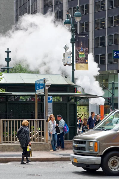 Una bocca di vapore a New York, USA — Foto Stock