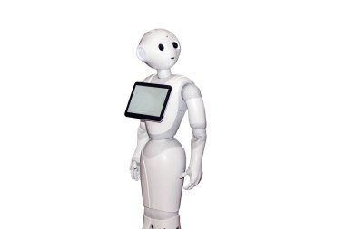 Beyaz arka planda tabletli beyaz robot