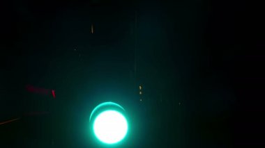 Semafor - trafik için sinyal bildirim; Rating duyuru yayalar ve araçlar, 4k için Video klip