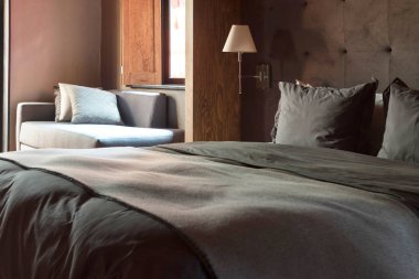 Modern lüks evdeki yatak odası