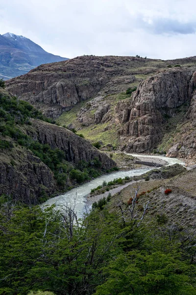 Día nublado en la cima de la montaña en El Chalten, Patagonia, Argentina —  Fotos de Stock