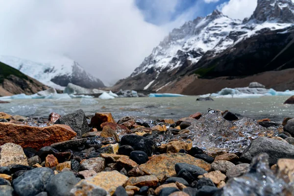 Grelhados em Laguna Torre, Parque Nacional das Geleiras em El Chalten, Patagônia, Argentina — Fotografia de Stock