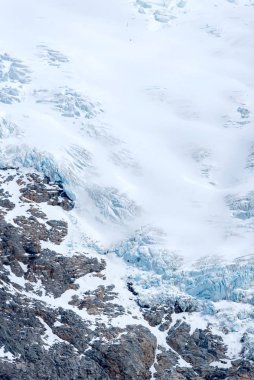 Fitz Roy Dağı 'nın tepesindeki kar dağı Glaciers Ulusal Parkı, Patagonya, Arjantin